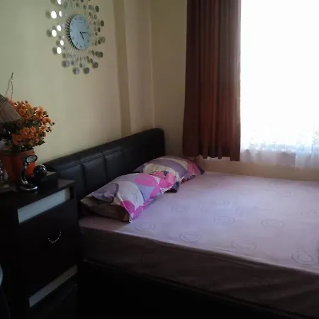 4 Persons Flat House - Cheap Homestay Sleeping Place * Анталья