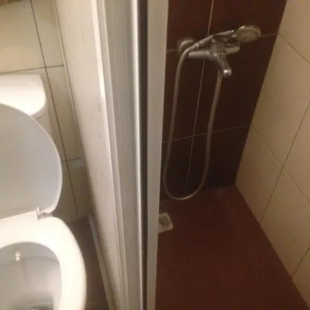 דירה 4 Persons Flat House - Cheap Homestay Sleeping Place