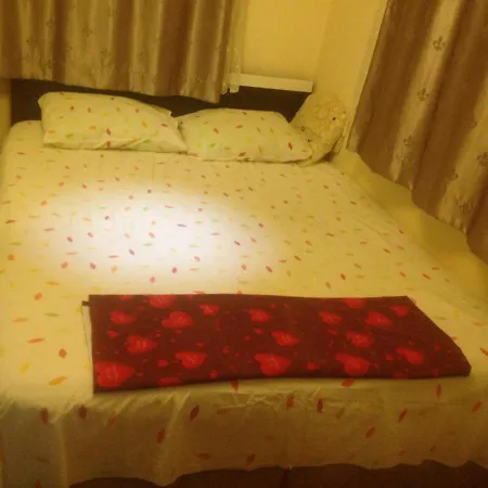 4 Persons Flat House - Cheap Homestay Sleeping Place דירה
