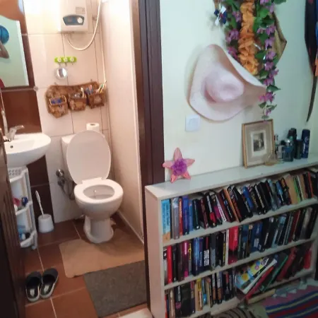 4 Persons Flat House - Cheap Homestay Sleeping Place דירה